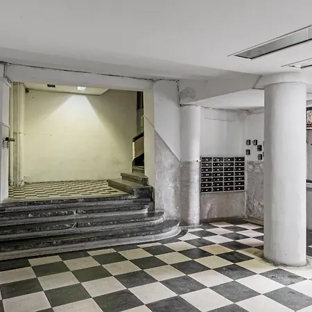 New Experience In Old Town 231 * Бухарест